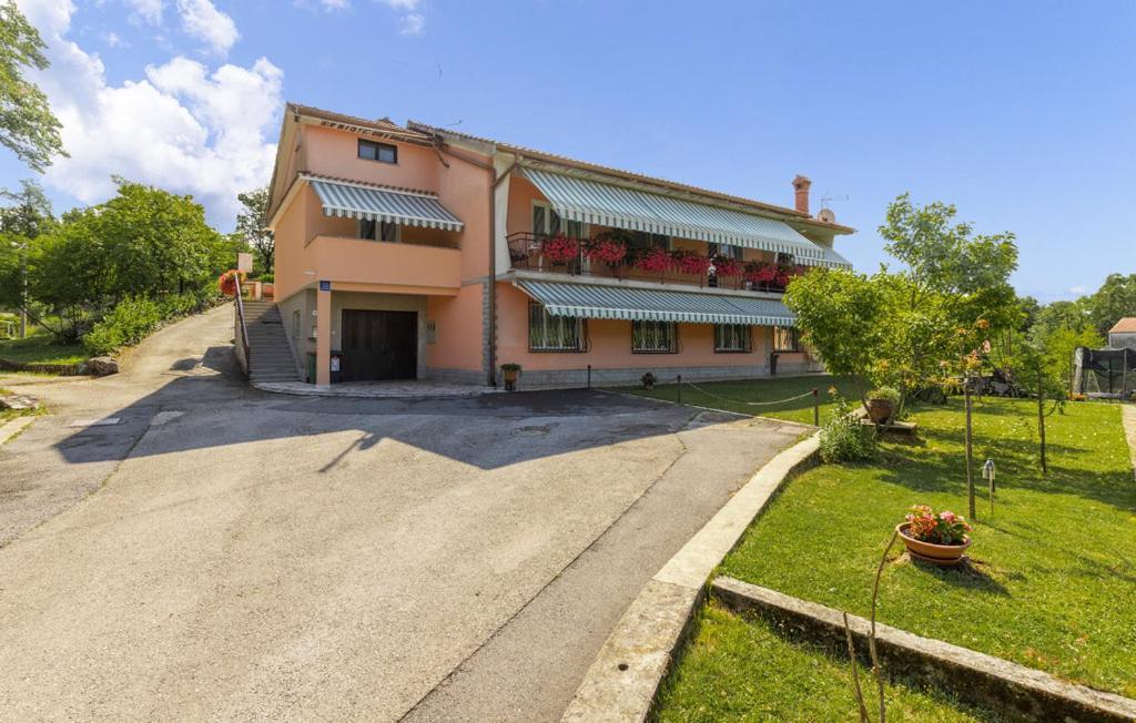 Apartman Nora Mucici Екстер'єр фото